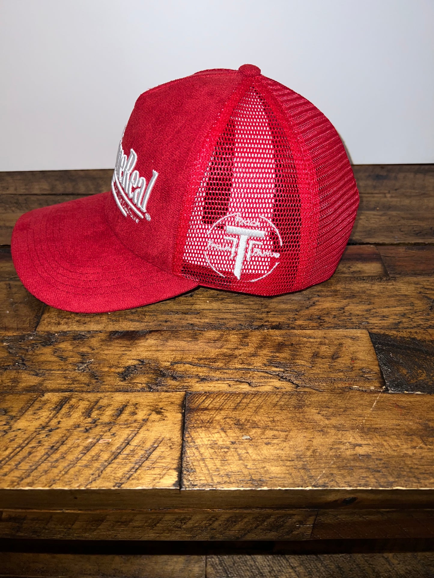 New🔥🔥Red Suede Embroidery Elite Hat